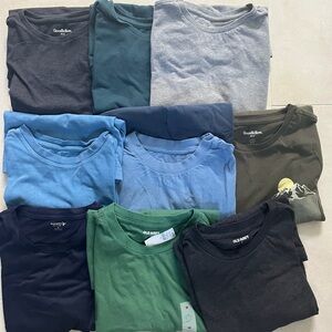 Old Navy and Goodfellow T-Shirt Bundle